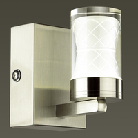 Светильник для ванной комнаты Lumion 5223/5WL WAGNER