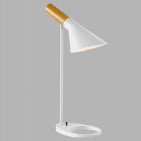 Настольная лампа Moderli V10477-1T Turin
